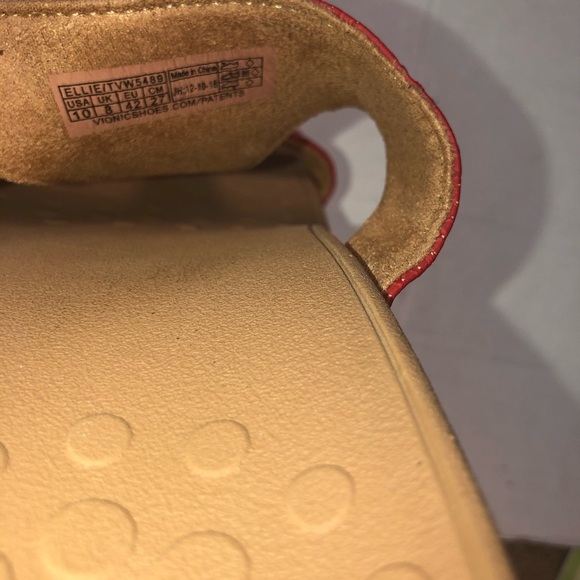 Vionic Ellie red Adjustable Platform Sandals 10 - Picture 5 of 5